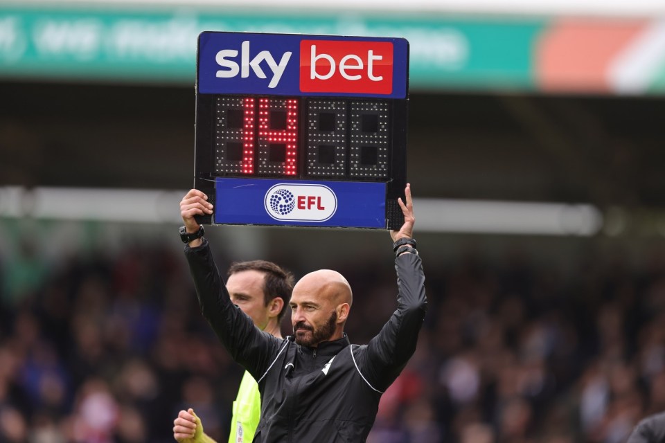 It’s no surprise players don’t want to do more work for the same money, but the FA’s new stoppage time rule is spot on