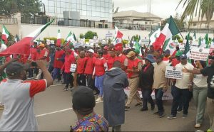 NLC Warning Strike: Activities Grounded In Kano, As Union Locks Govt Offices, Banks, Other Facilities