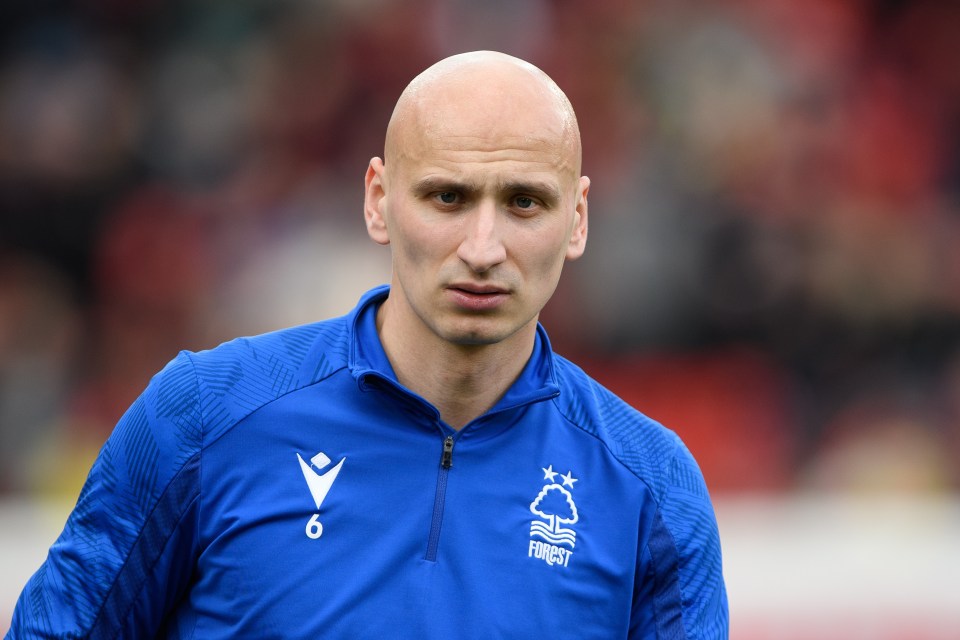 Jonjo Shelvey seals Nottingham Forest transfer exit after just SIX MONTHS following fall-out with Steve Cooper