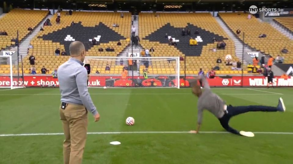 Peter Crouch laughs off awkward moment as England legend slips over live on TNT while doing crossbar challenge