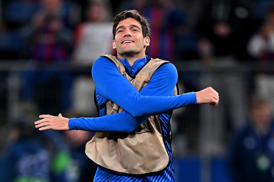 Ex-Chelsea star Marcos Alonso ‘holds talks over swapping Champions League clubs’ in free transfer from Barcelona