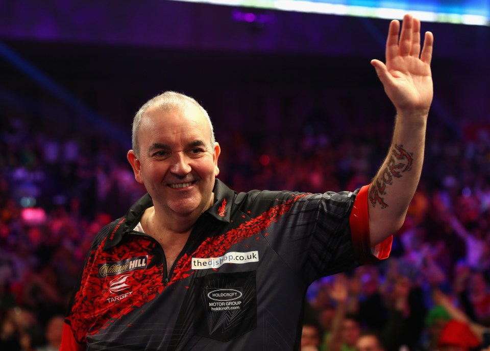 Phil ‘The Power’ Taylor told ‘you can’t make yourself look a fool’ by rival ahead of Senior Darts Championship