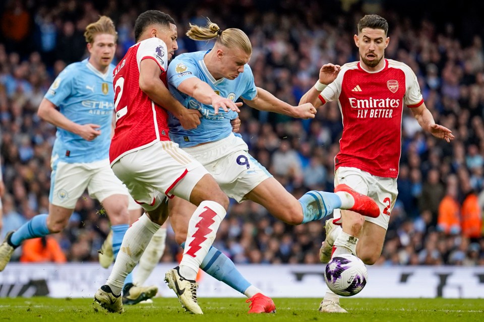 Supercomputer predicts final Premier League table after Arsenal and Man City stalemate and Man Utd’s woeful draw