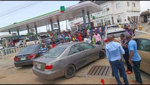 Fuel Scarcity: Marketers Reveals Reason Behind Return Of Fuel Queues In Nigeria