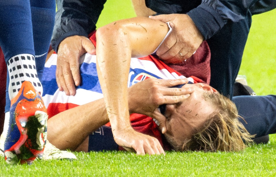 Arsenal boss Mikel Arteta confirms Martin Odegaard sustained ‘significant’ damage to ankle in major blow to title hopes