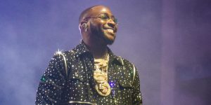 How I Keep Going After Losing A Lot Of People – Davido