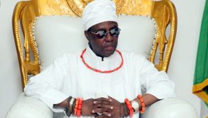 Drama As Oba Of Benin Counters Oshiomhole In Presence Of Akpabio, Okpebholo, Others