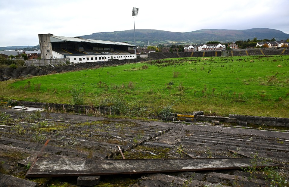 Euro 2028 set for major change with UK stadium ‘unlikely to host games’ after government withdraws redevelopment funding