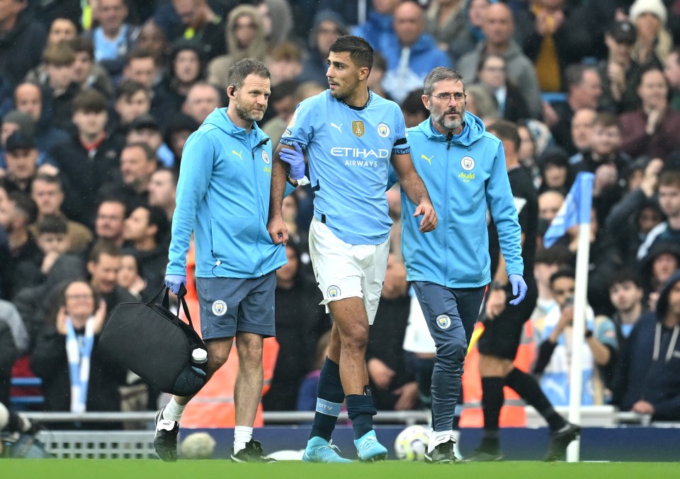 Supercomputer predicts Arsenal Premier League title boost with Man City to lose 11 POINTS after serious Rodri injury