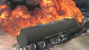 BREAKING: Five Vehicles Burnt As Tanker Explodes In Ibadan