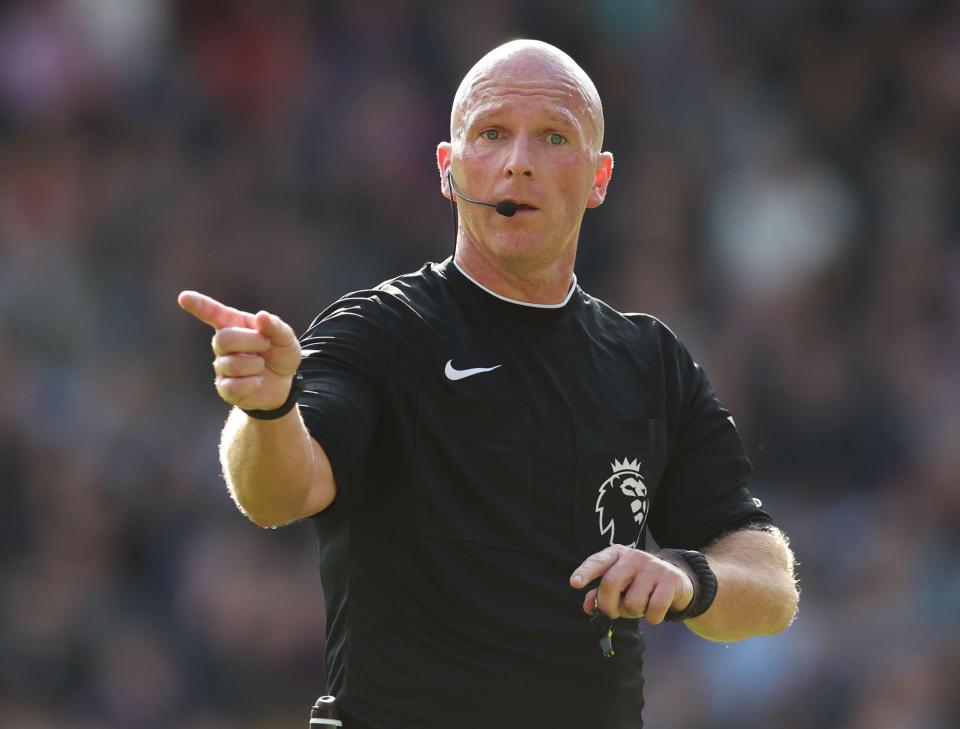 Heartwarming moment Premier League referee surprises kids by taking charge of U7s game and even uses official coin