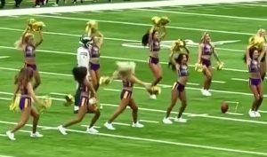 Greg Zuerlein ‘passes the ultimate test’ as New York Jets kicker leaves fans in hysterics with Minnesota Vikings warmup