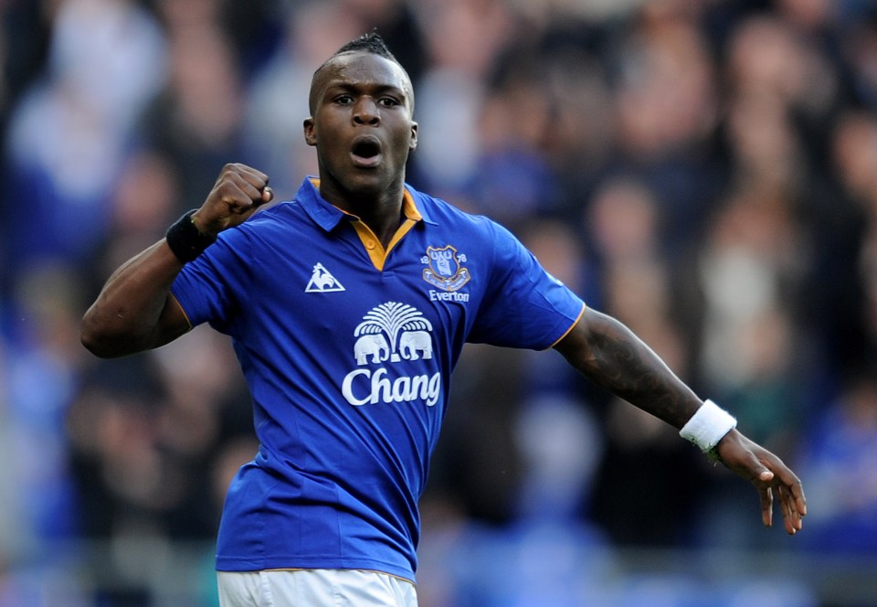 Party-loving Royston Drenthe was WARNED OFF joining Everton by Holland pal thanks to Liverpool’s ‘temptations’