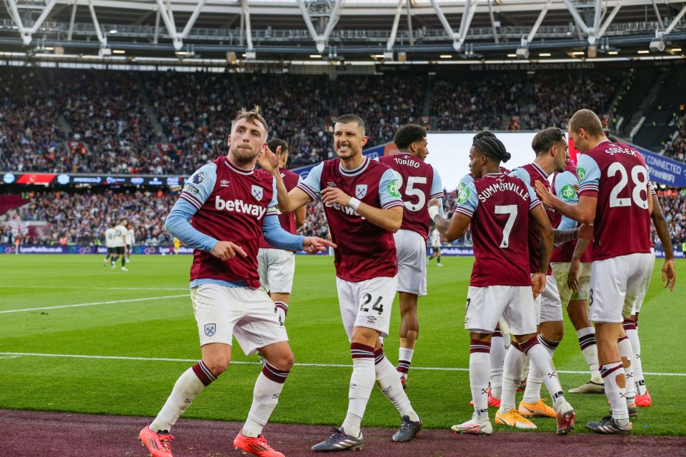 Jarrod Bowen pushes wheelbarrows through mud to stay fit – West Ham grafter should be England regular for Thomas Tuchel