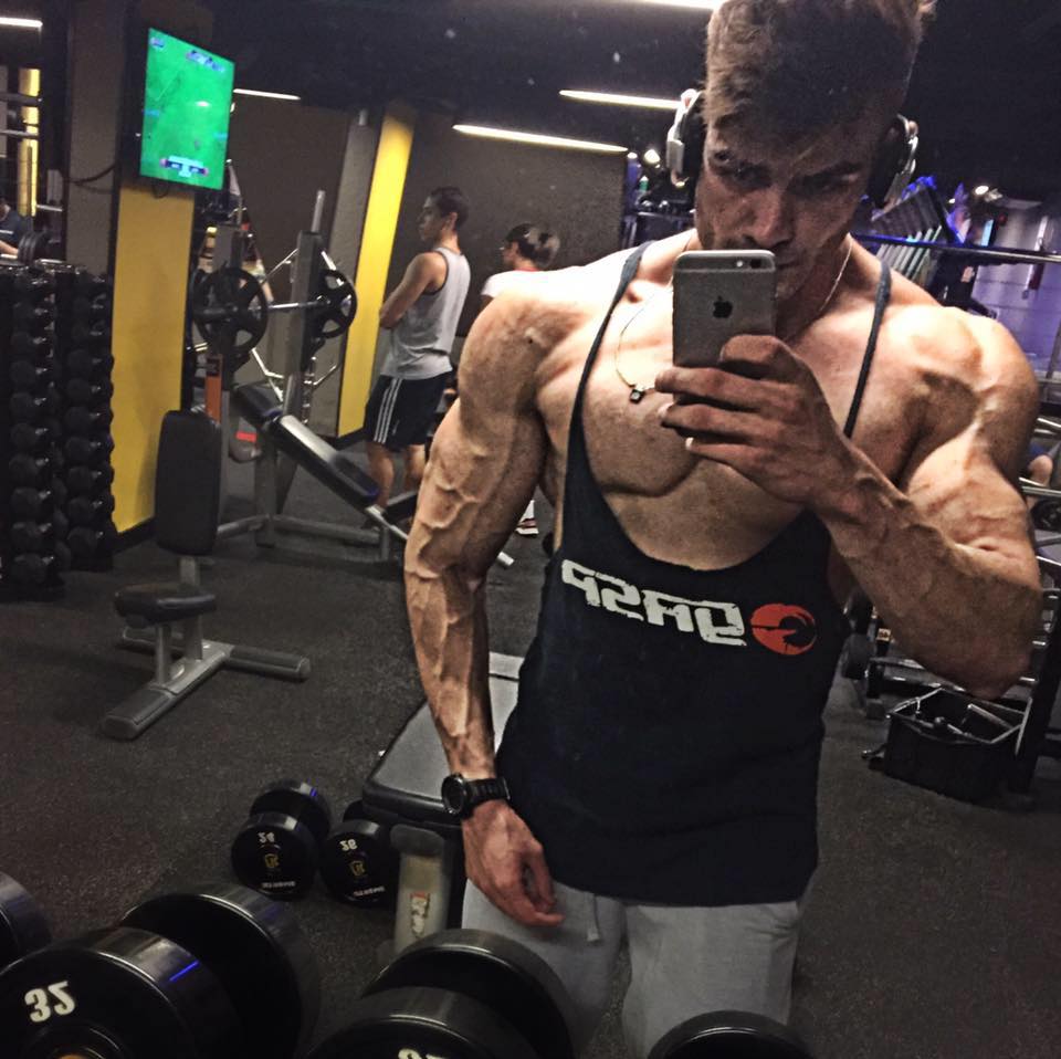 Bodybuilder Jose Mateus Correia Silva dies at 28 after collapsing & suffering heart attack during brutal workout in gym