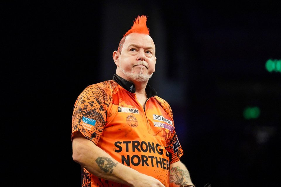 ‘I don’t think he can be helped’ – Darts star fears for Peter Wright’s career after nightmare year hit new low