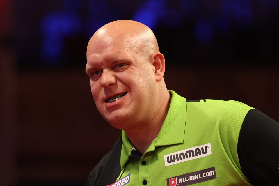 Michael van Gerwen laughs off Luke Littler fears with darts duo on World Championships collision course