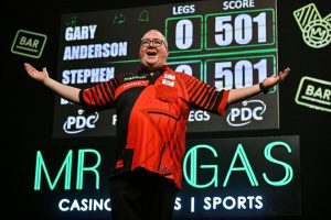 Stephen Bunting set to play major role in deciding who wins darts World Championship as he reveals practice plans