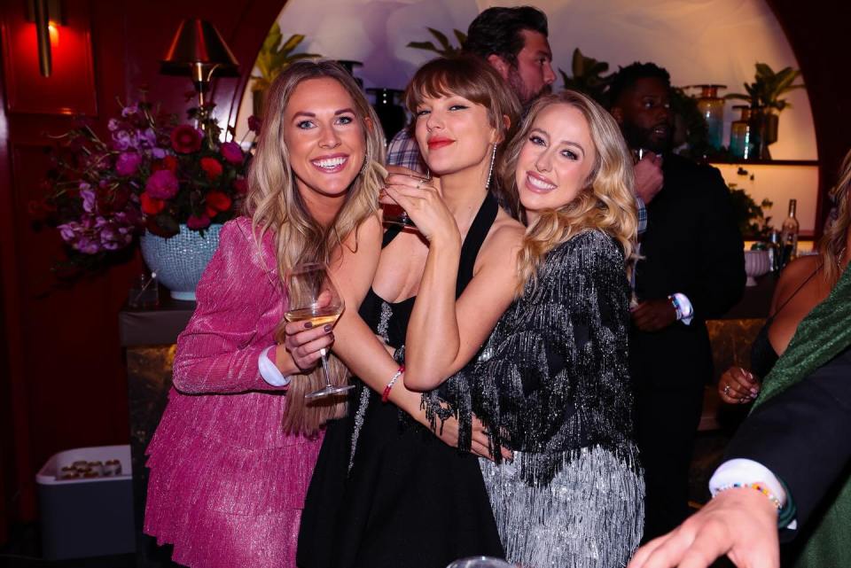 Inside Taylor Swift’s new girl squad as star swaps model & pop star pals for elite NFL Wags to become queen of US sports