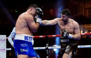 Johnny Fisher sneaks narrow points win against Dave Allen despite getting floored on Fury vs Usyk undercard