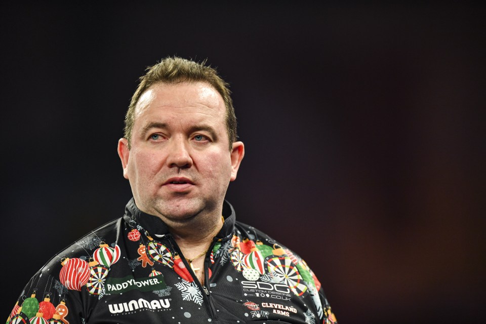 Brendan Dolan fires warning to Michael van Gerwen and wants history to repeat itself in World Darts Championship match